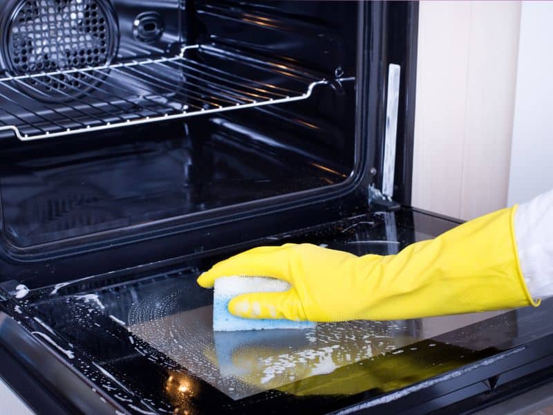 como limpiar el cristal del horno